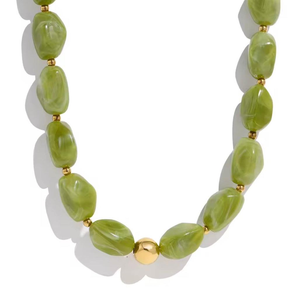 LIME GLOW NECKLACE
