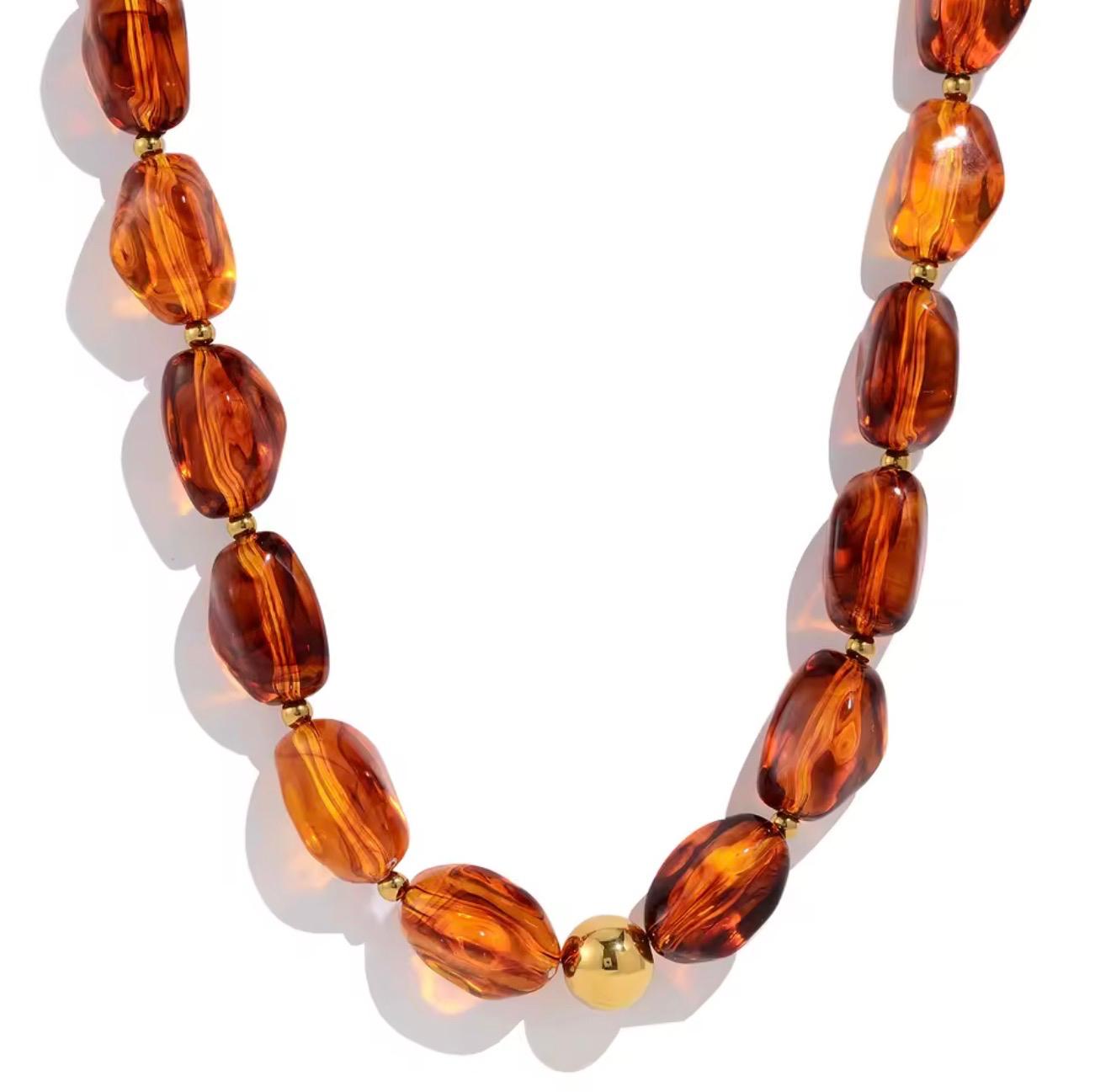 AMBER GLOW NECKLACE