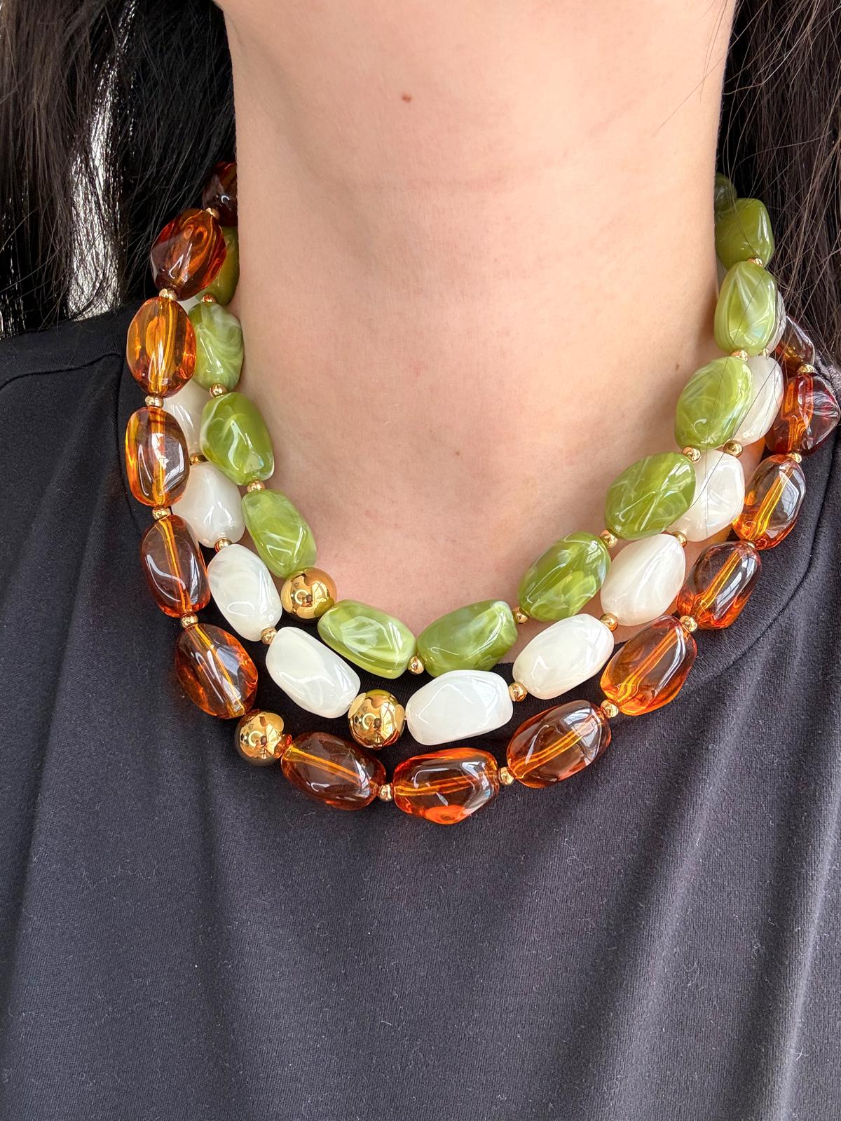 AMBER GLOW NECKLACE