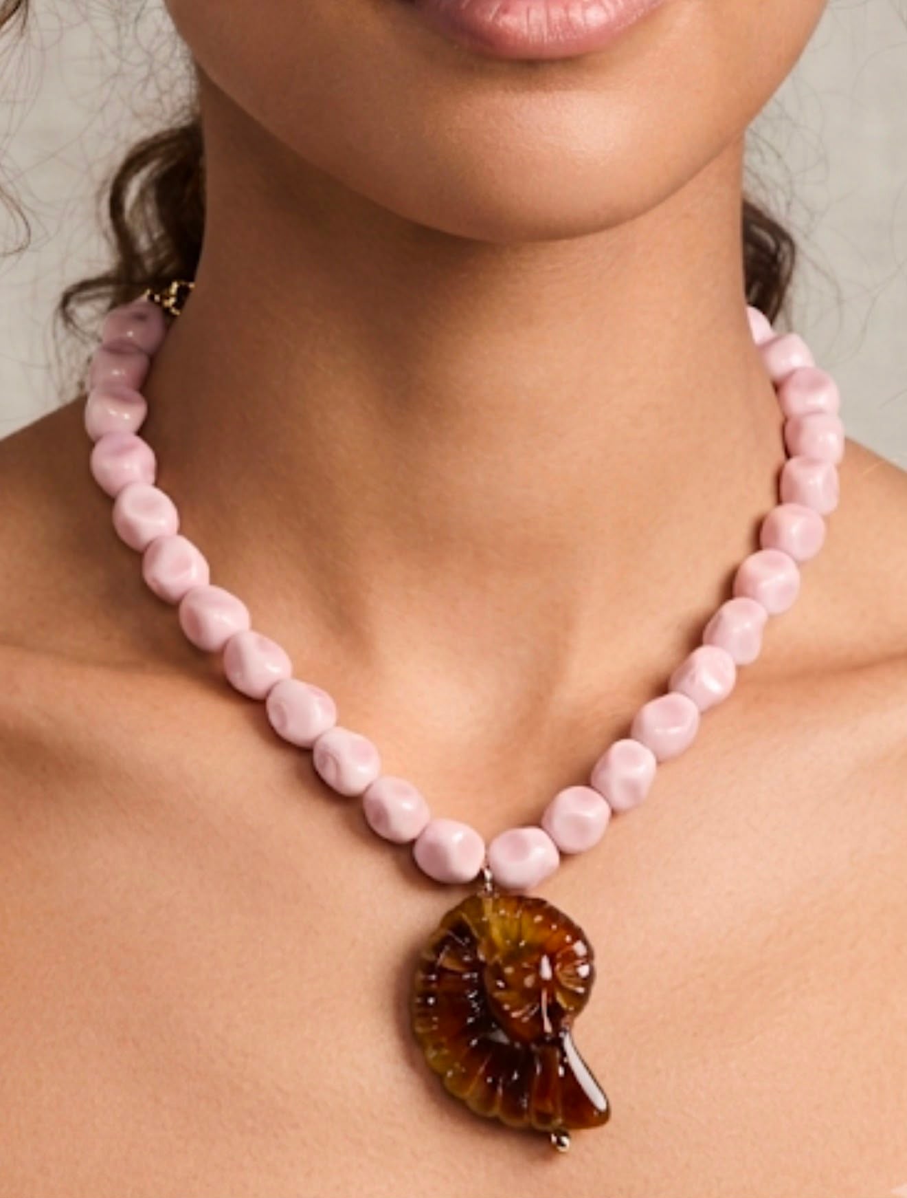 BLUSH TIDE NECKLACE
